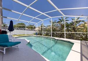 House ∙ 4 bedrooms ∙ 8 guests