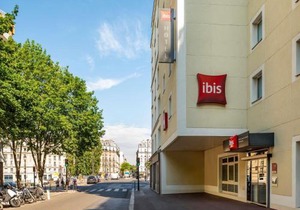 ibis Paris Canal Saint Martin