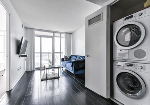 Iceboat Terrace Luxury Condos