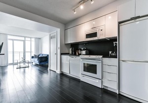 Iceboat Terrace Luxury Condos