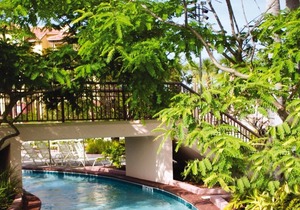 Inside Gates of Disney 2-Bedroom Condo + Resort Access & Amenities