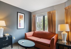 International Drive - Studio Suite with Private Balcony