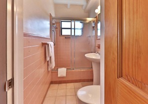 Lake Blue Resort - #7. - *Waterfront, Sandy Beach, boat slips, heated pool