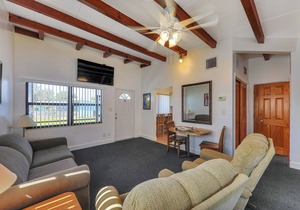 Lake Blue Resort - #8. - *Waterfront, Sandy Beach, boat slips, heated pool