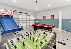 Lake view, Luxury villa, New decor and game room