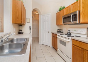 Last Minute Disney Getaway! Luxury Condo with Private Balcony. Book Now! #36348