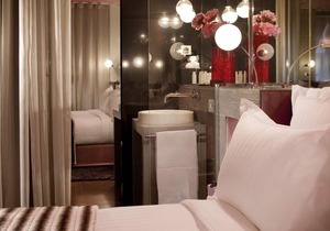 Le 7 Eiffel Hotel