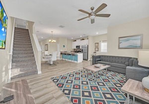 Lovely 5 Bed Splash Pool Townhome in Champions Gate