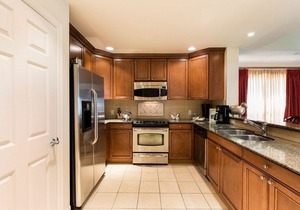 Lovely Holiday Spot! Awesome Units! Shuttle to Disney! 7 Restaurants, Water Park