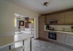 Luxe-Apartment-Deluxe-Private Bathroom-City view