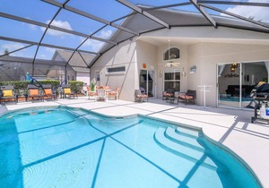 Luxury 4BR Home - Private Pool - Near Disney!