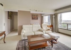 Magnificent apartment with double living room