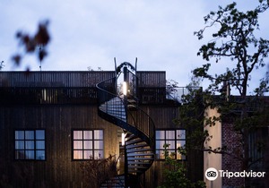 Mob Hotel Paris les Puces