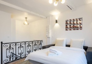 Montmorency IV - Studio Apartment, Sleeps 2