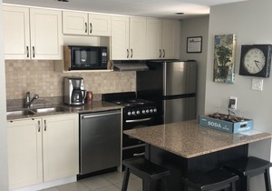 Mountain and Pond-side, one bedroom, pet friendly