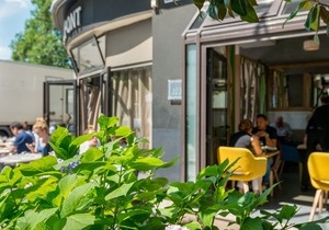 Neuilly Park Hotel