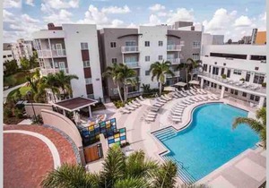 NEW 2/2 Luxury Downtown Tampa Apt