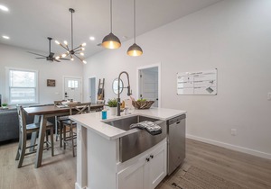 New Modern Farmhouse in the <3 of Ybor City!