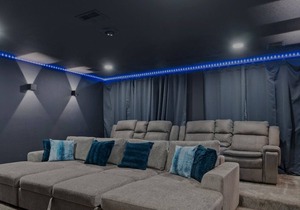 ⭐️New Theater Room⭐️ Game Room/Heated Pool/Themed Kids’ Rooms-Close to Disney