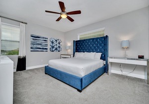 Nice 5 Bed Game Spa Pool Home in Encore Club at Reunion