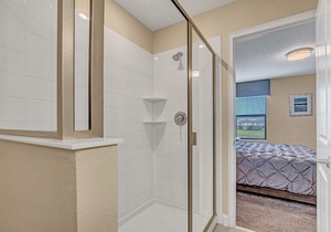 Nice 9 Bed Game Spa Pool Home in Storey Lake Resort