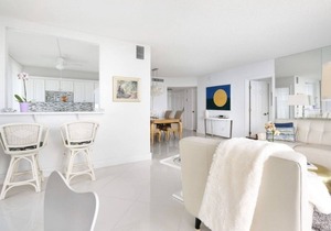 Oceanfront condo living in the heart of Vero beach