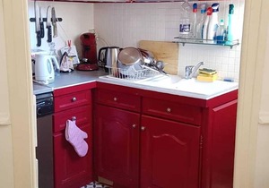 PARIS 20, MÉNILMONTANT, NEAR METRO, IDEAL FOR A QUIET AREA IN THE HEART OF PARIS