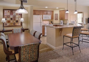 Rare Find! 3 BR Dlx Sleeps 10 -Bonnet Creek Resort-5 Pools & More