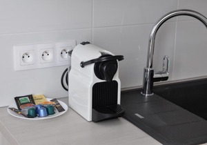 RESIDENCE ROCHEGUDE-Studio n°2-PROCHE LA DEFENSE/PARIS