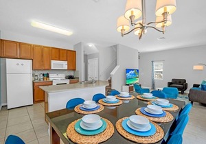Roomy w/Themed Rooms and Large Pool Area