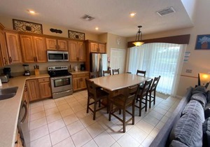 Seasons Villa 6 bedrooms, 4 masters and water view