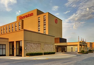 Sheraton Toronto Airport Hotel & Conference Centre