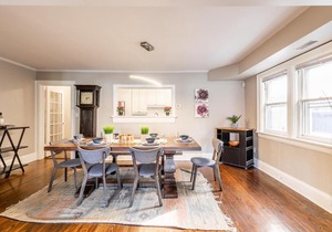 Spacious 3BR with King Beds and Parking - Midtown!