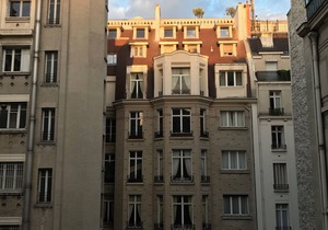 Spacious Classic 1 Bedroom Apartment in the Heart of Paris