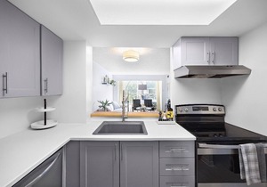 Spacious + Trendy King West Condo