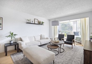 Spacious + Trendy King West Condo