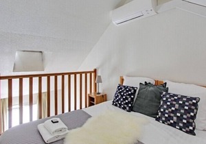 Studio Mezzanine for family of 4 in Les Lilas District