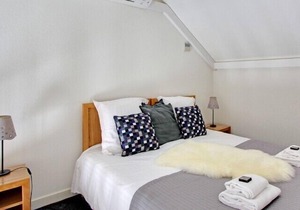 Studio Mezzanine for family of 4 in Les Lilas District