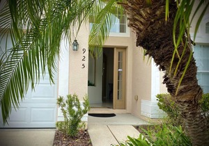 Stunning 5 BR Home, Pool Spa, Harry Potter Themed Room, Games Room, Lake View