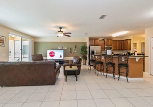 Stunning family-friendly 6 Bedroom villa in Kissimmee