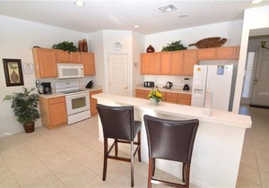 Stunning villa with south facing pool and spa with no immediate rear neighbors