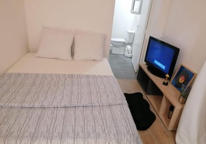 Superbe Logement (E) avec Parking Gratuit sur place