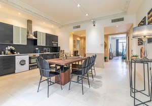 Sweett | Boccador - Three Bedroom Apartment, Sleeps 6