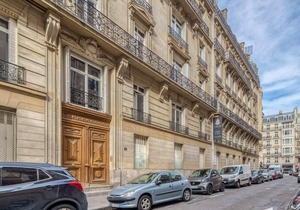Sweett | Cerisoles - Two Bedroom Apartment, Sleeps 6