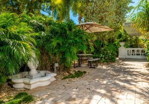 The Fountain 203 - One Bedroom Condominium