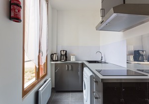 THE PEARL - COZY 1 BR APT 15 MIN AWAY FROM PARIS
