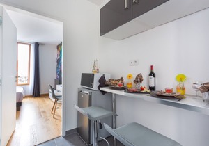 THE PEARL - COZY 1 BR APT 15 MIN AWAY FROM PARIS