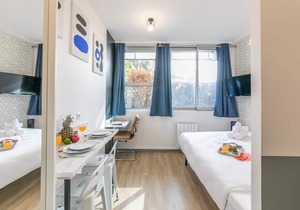 Tour Eiffel - Saint-Charles 17: Apt. for 2