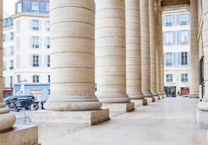 Veeve - Latin Quarter Retreat