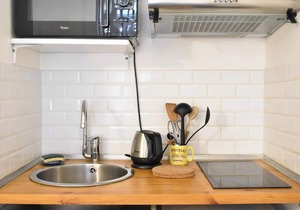 Vibrant & Nifty Studio in Paris!